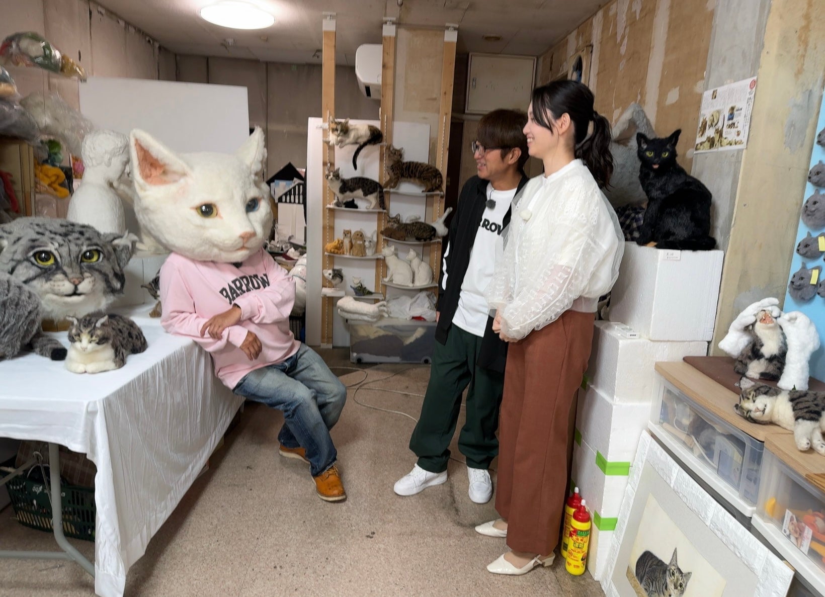 Amazon.co.jp: リアルヘッド 招きウナギ猫 REAL HEAD 真頭玩具